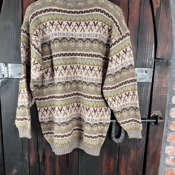 Alpaca crewneck sweater - Picture 2 of 3